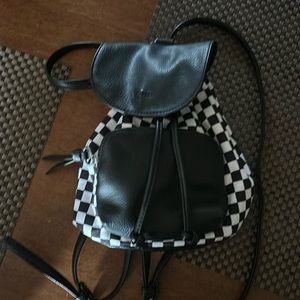 VANS Free Spirit Mini Backpack - Black & White